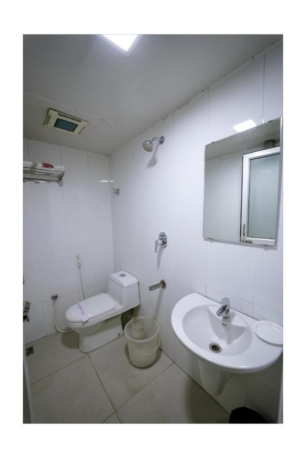Everestparkresidency Hotel Tiruchirappalli Екстериор снимка