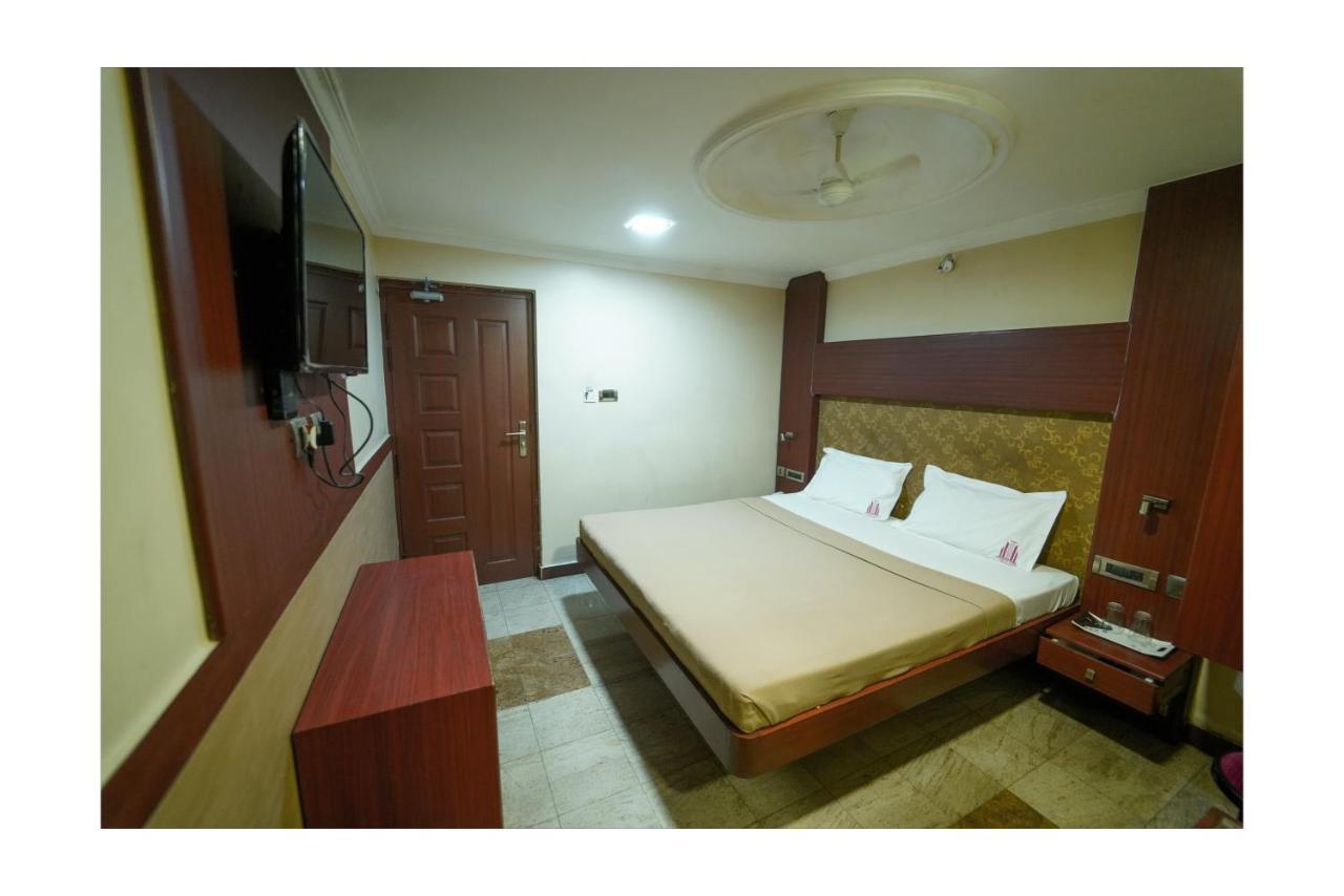 Everestparkresidency Hotel Tiruchirappalli Екстериор снимка