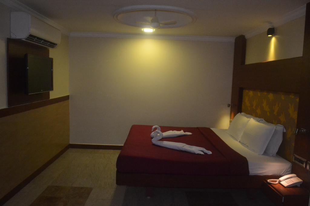 Everestparkresidency Hotel Tiruchirappalli Стая снимка